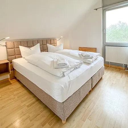 Wiesengefluester S1 - Mit Sauna, Kamin Und Workation An Der Mueritz Holiday home