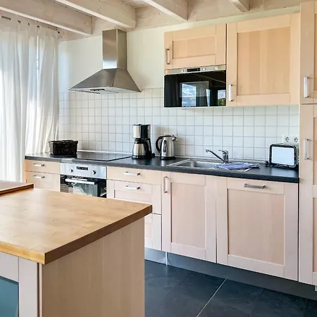 Wiesengefluester S1 - Mit Sauna, Kamin Und Workation An Der Mueritz *