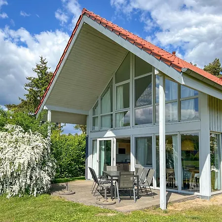Wiesengefluester S1 - Mit Sauna, Kamin Und Workation An Der Mueritz *