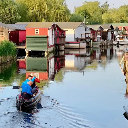 Wiesengefluester S1 - Mit Sauna, Kamin Und Workation An Der Mueritz * Röbel