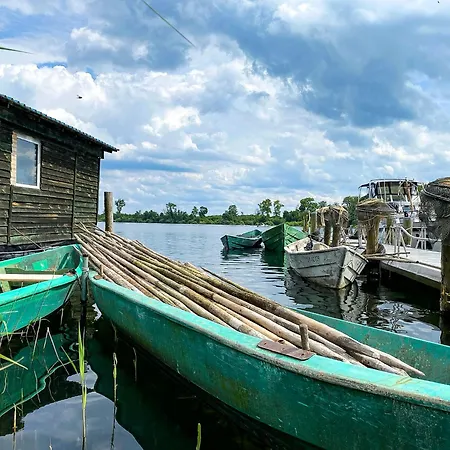 Wiesengefluester S1 - Mit Sauna, Kamin Und Workation An Der Mueritz Röbel