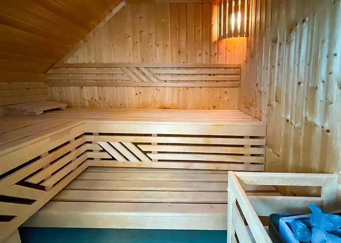 Ferienhaus Wiesengeflüster S1 - Mit Sauna, Kamin Und Workation An Der Müritz
