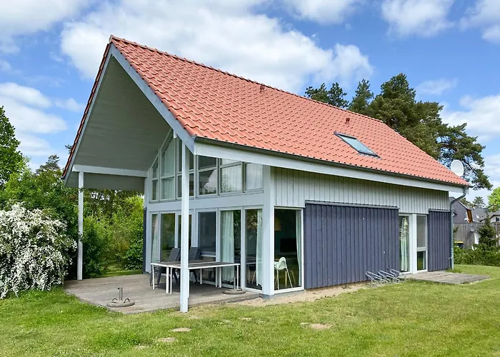 Wiesengeflüster S1 - Mit Sauna, Kamin Und Workation An Der Müritz